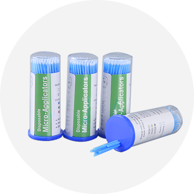 Micro applicateur pour une application dentaire précise