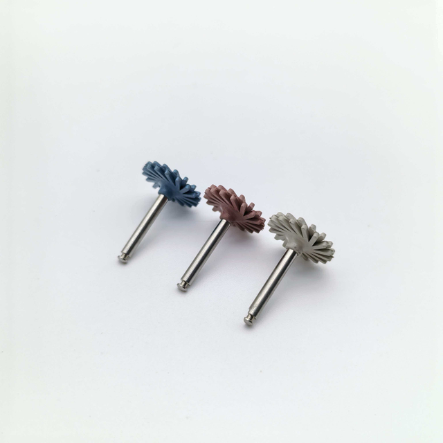 Pièce à main de polissage dentaire à ajustement universel certifié ISO13485/CE, meulage des dents, roue universelle spécialisée