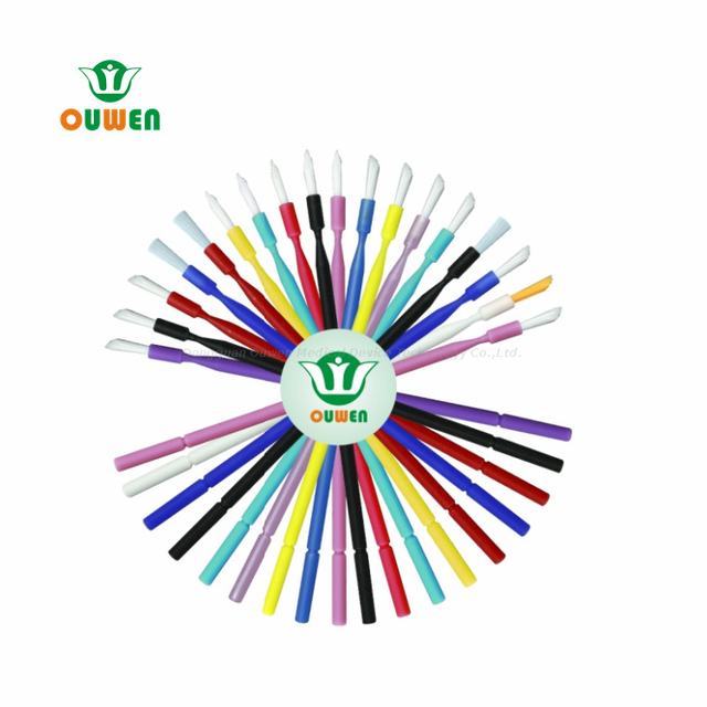 Matériau dentaire Produits consommables jetables Micro Applicator Brosse à succès de haute qualité