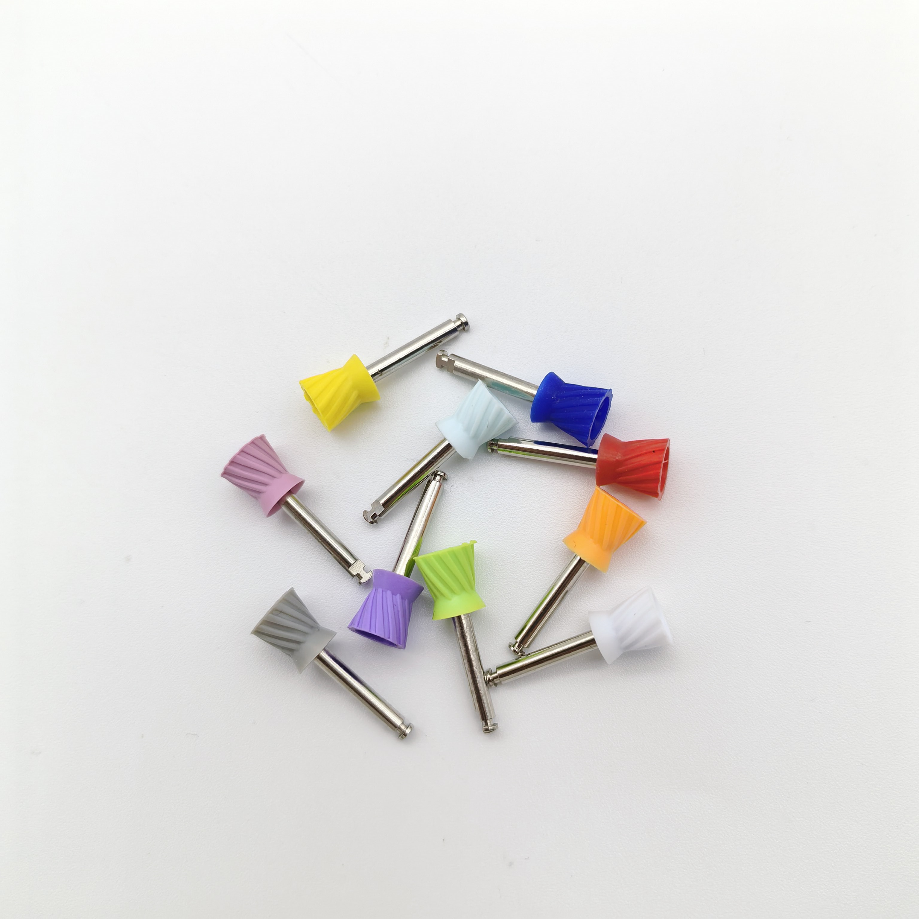 Matériau avancé, accessoire d'odontothérapie professionnel, Type de loquet, tasse de polissage à huit pages