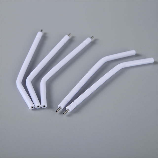 Astuce de seringue à eau aérienne jetable N-4